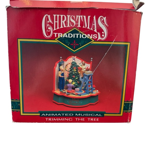 🎶 Trim A Home Christmas Traditions Music Box Trimming The Tree 🎄 - Picture 2 of 8
